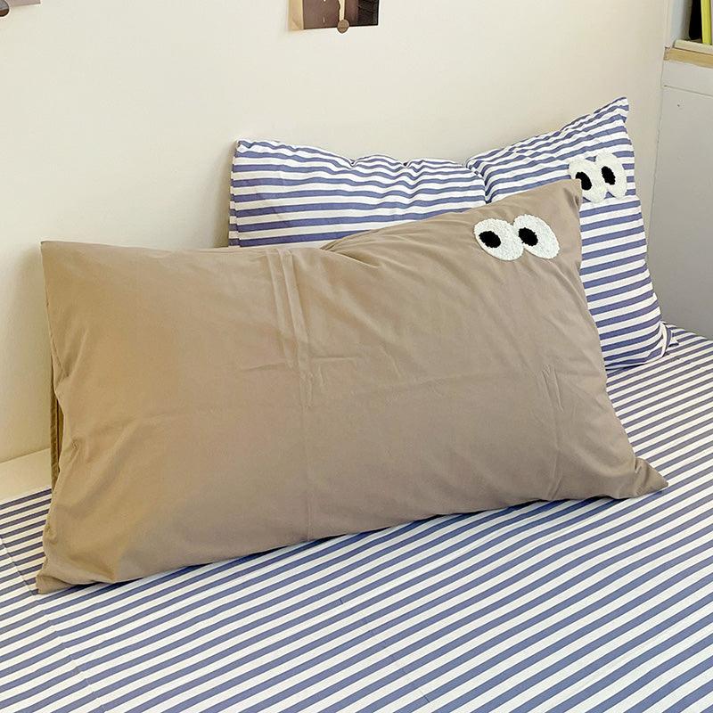 Luxury-Brown Rich Cat | High-end Embroidery 300 Cotton Duvet Cover Set (Duvet Cover + Pillowcase) - UKrabbit Essential