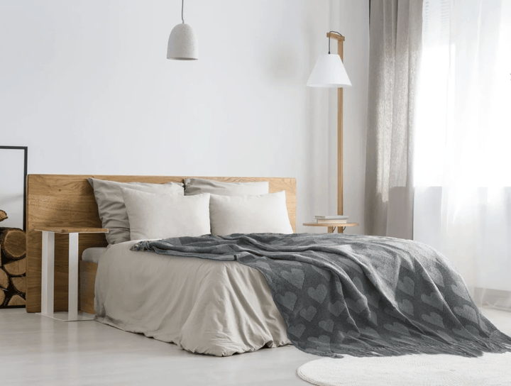 True Comfort | British Grey Fleece Blanket - Love Actually Inspired - UKrabbit Essential