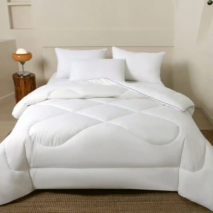 All Year Round Duvet 10.5 Tog Double (Damaged Packaging & Minor Stains) UKRABBIT ESSENTIAL