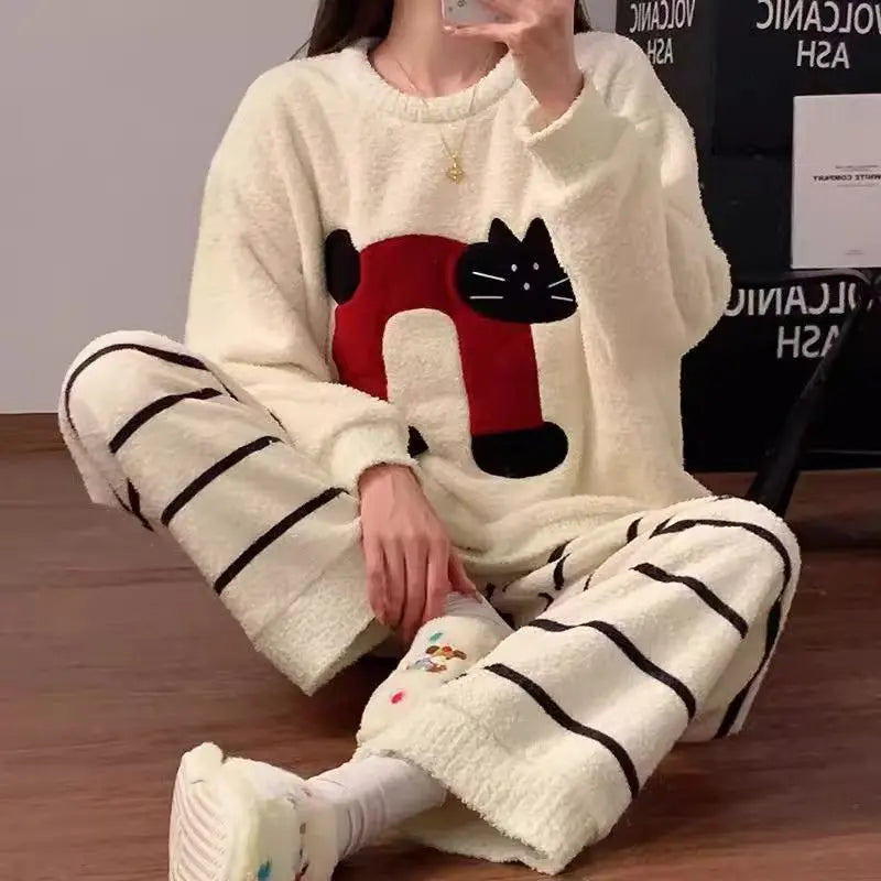 Half-Side Fleece Pajamas with Cat Print UKRABBIT ESSENTIAL