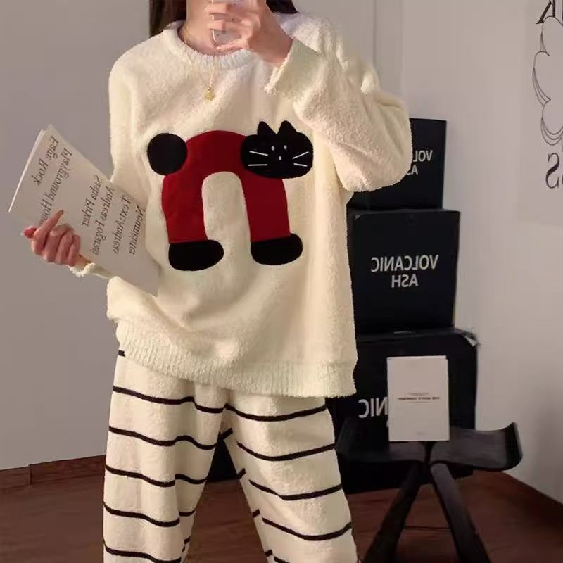 Half-Side Fleece Pajamas with Cat Print