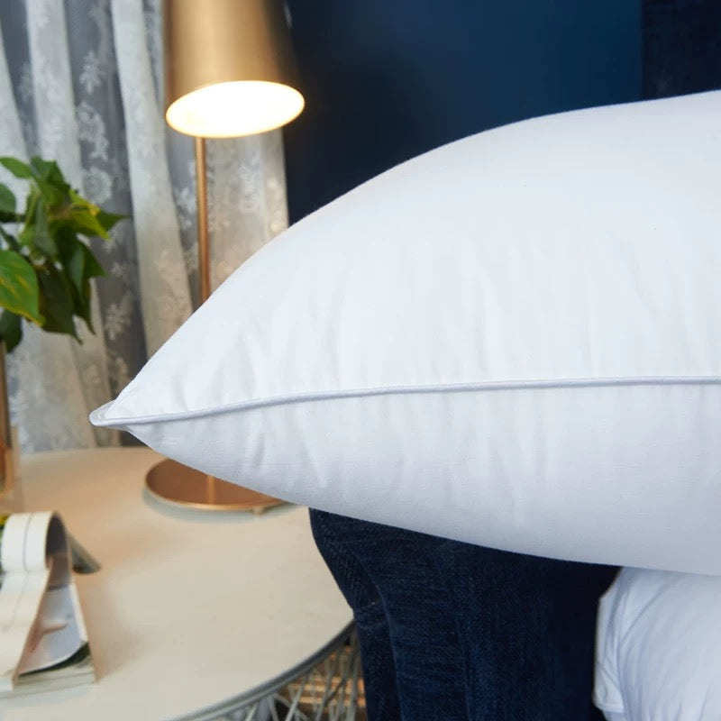 British Classical Hotel-Quality Pillow