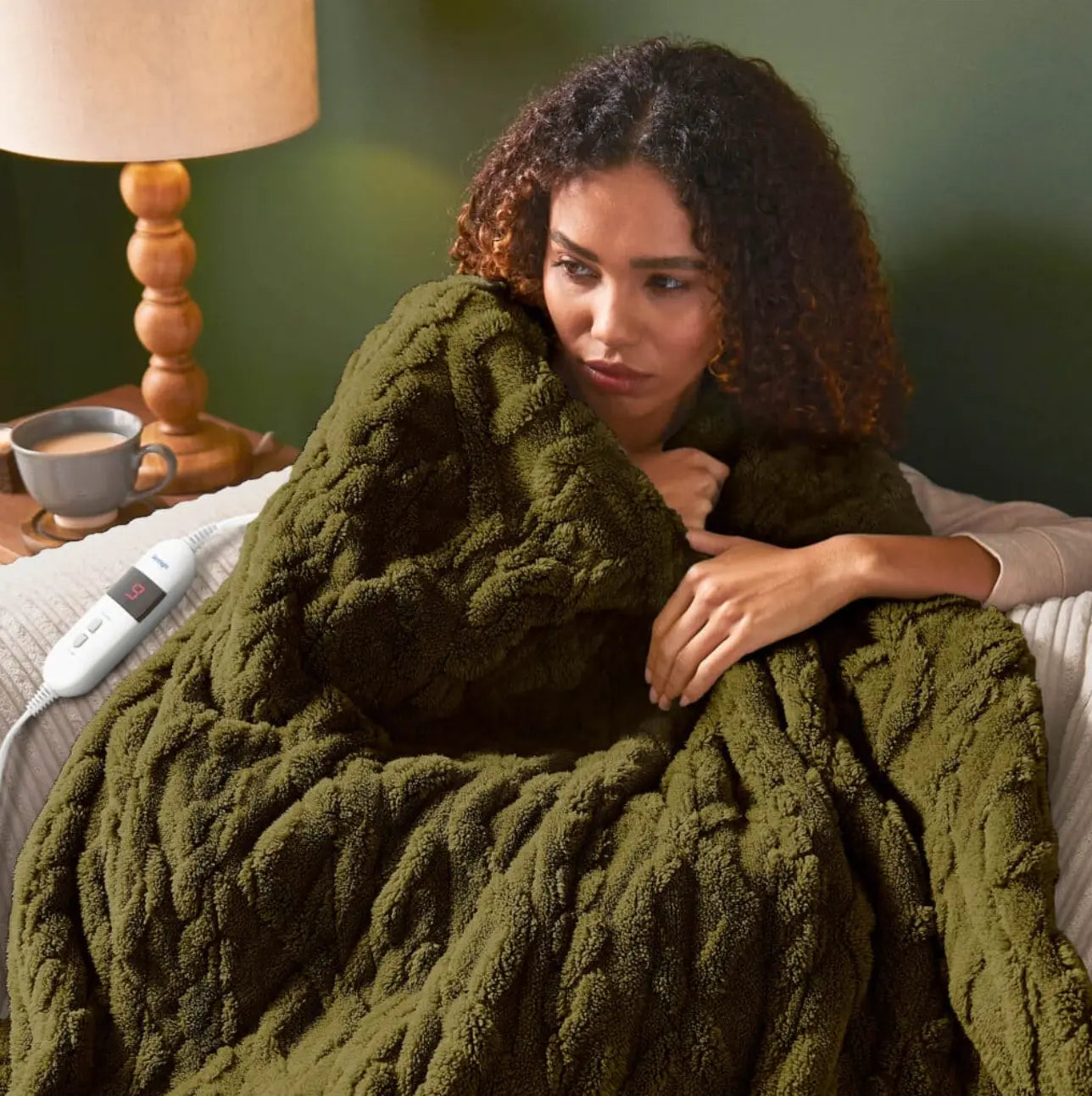 Silentnight Luxury Super Cozy Heated Throw – Olive Green Cable & Knit Embossed 120*160 cm Silentnight
